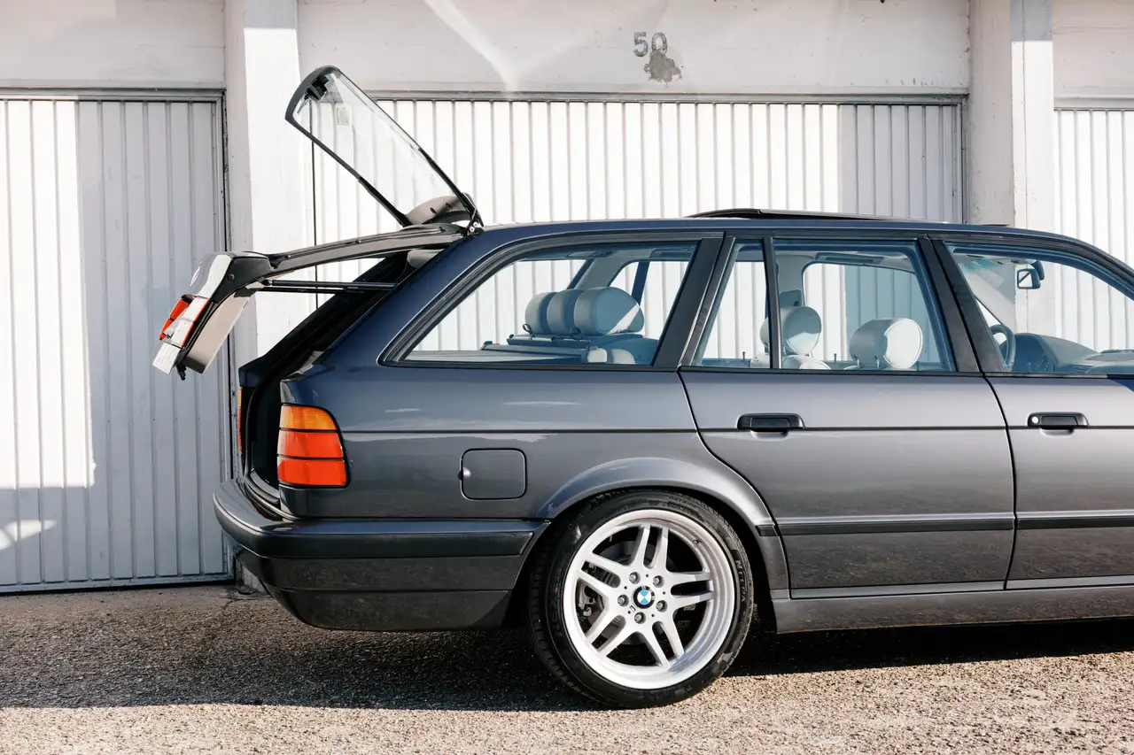 BMW 525 E34 525i touring Executive - restauriert, foto 5