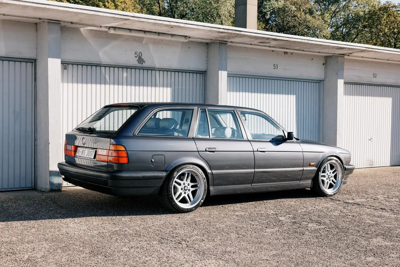 BMW 525 E34 525i touring Executive - restauriert, foto 4
