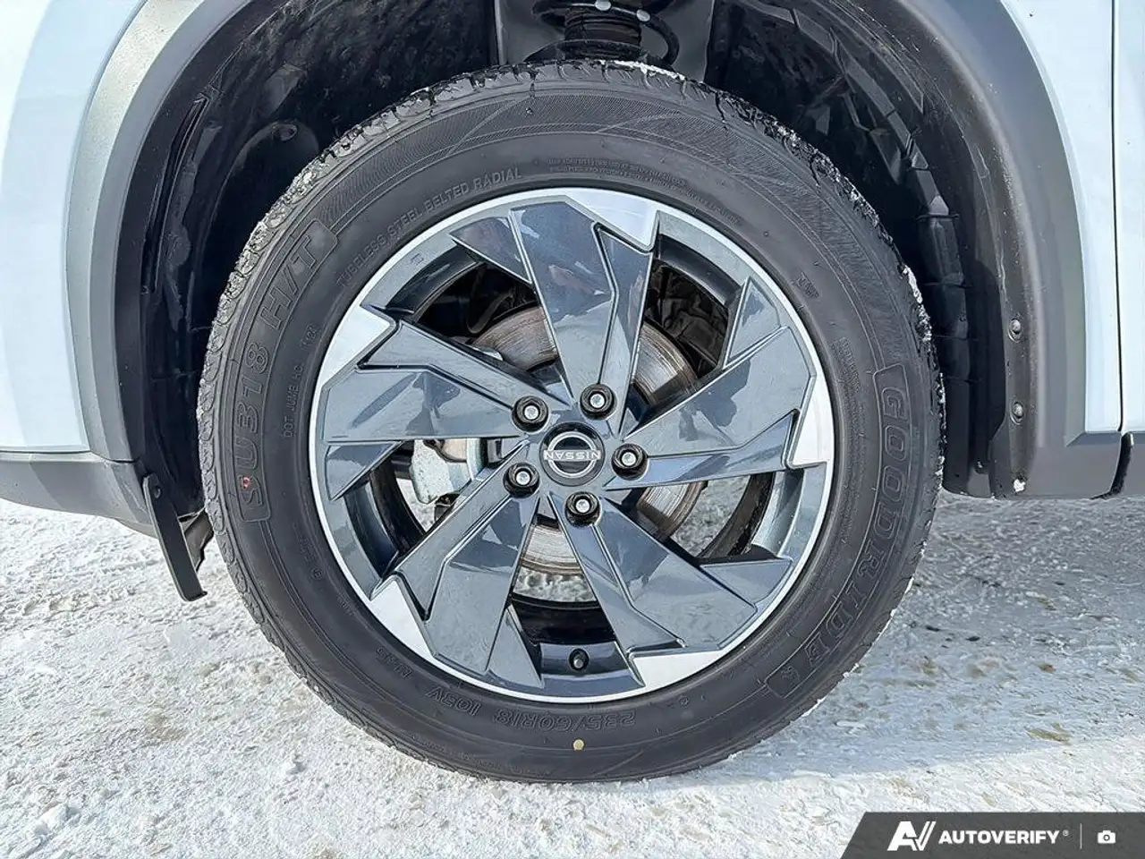 Nissan Rogue снимка Nissan Rogue