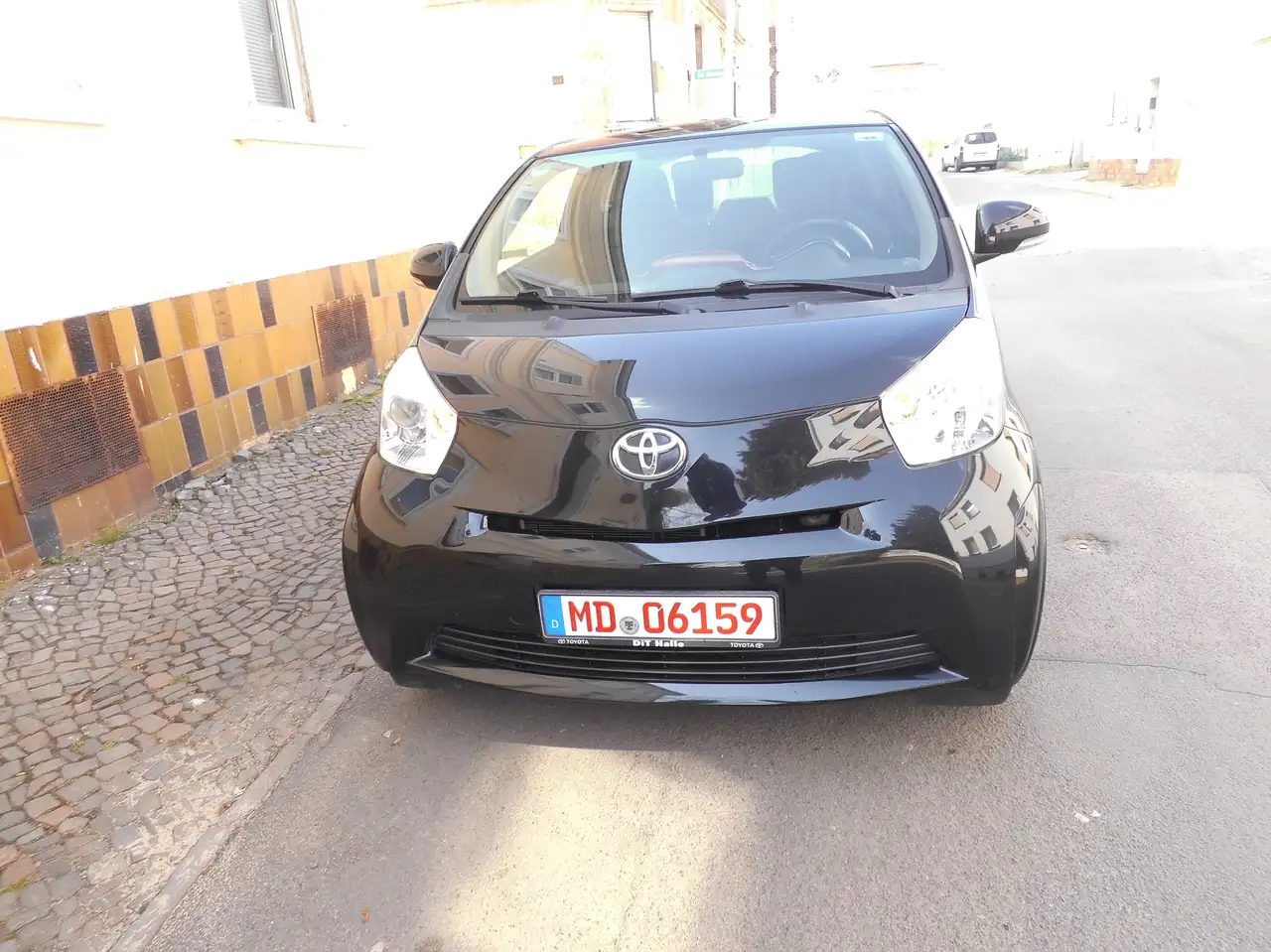 Toyota iQ