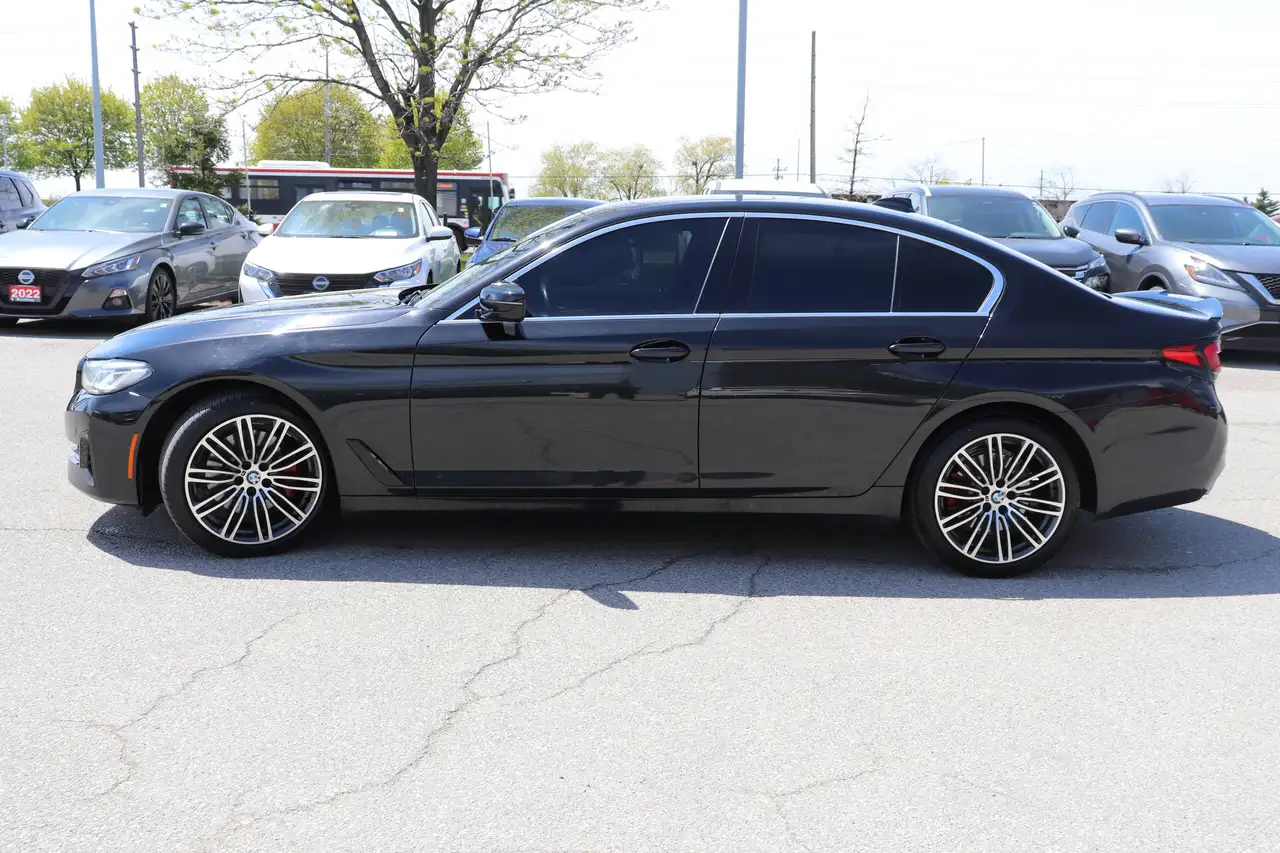 BMW 5 Series снимка BMW 5 Series