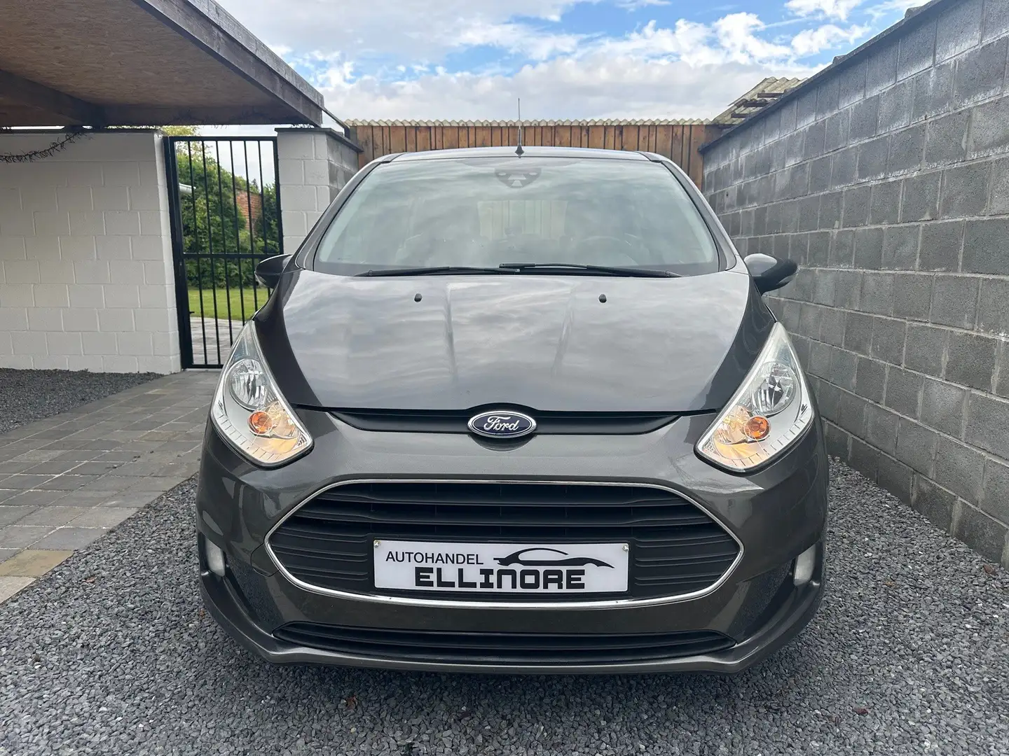 Ford B-Max 1.5 TDCi Ambiente Airco BT Pdc Euro5b Grijs - 2
