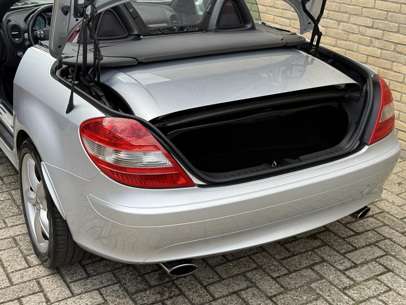 Mercedes-Benz SLK 350 V6 272pk | Automaat | Leder | Airscarf | Stoelverw — photo 32