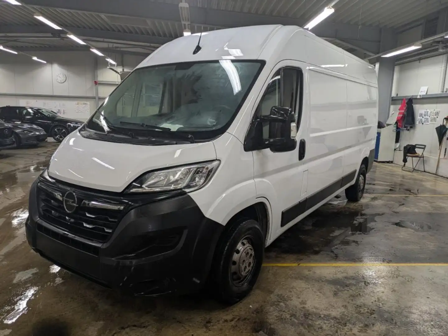 Opel Movano 2.2 BlueHDi L3H2 2WD VA S&S Weiß - 1