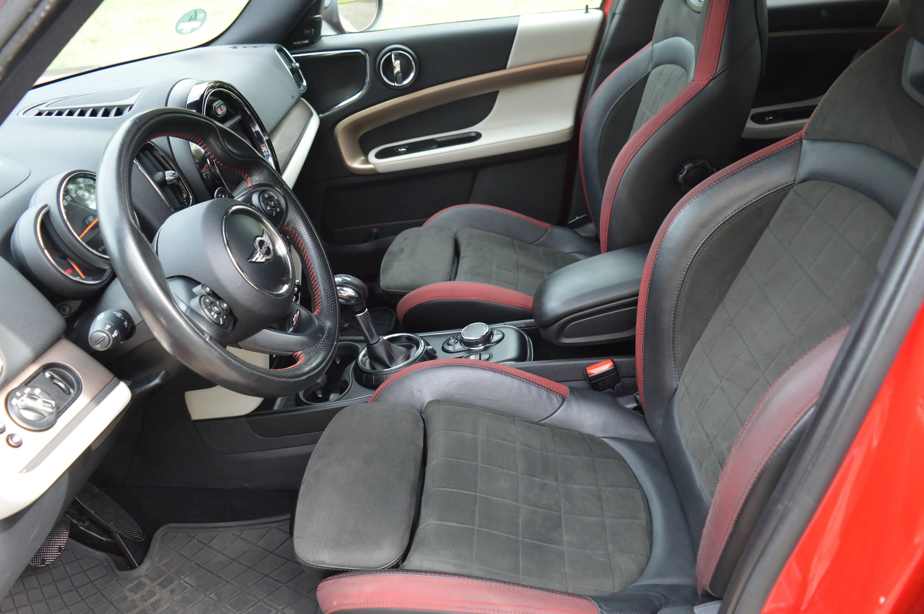 MINI Cooper SD Countryman Cooper SD All4*Navi*Panoramadach*Head Up Display*Sitzheizung*Leder* — photo 10