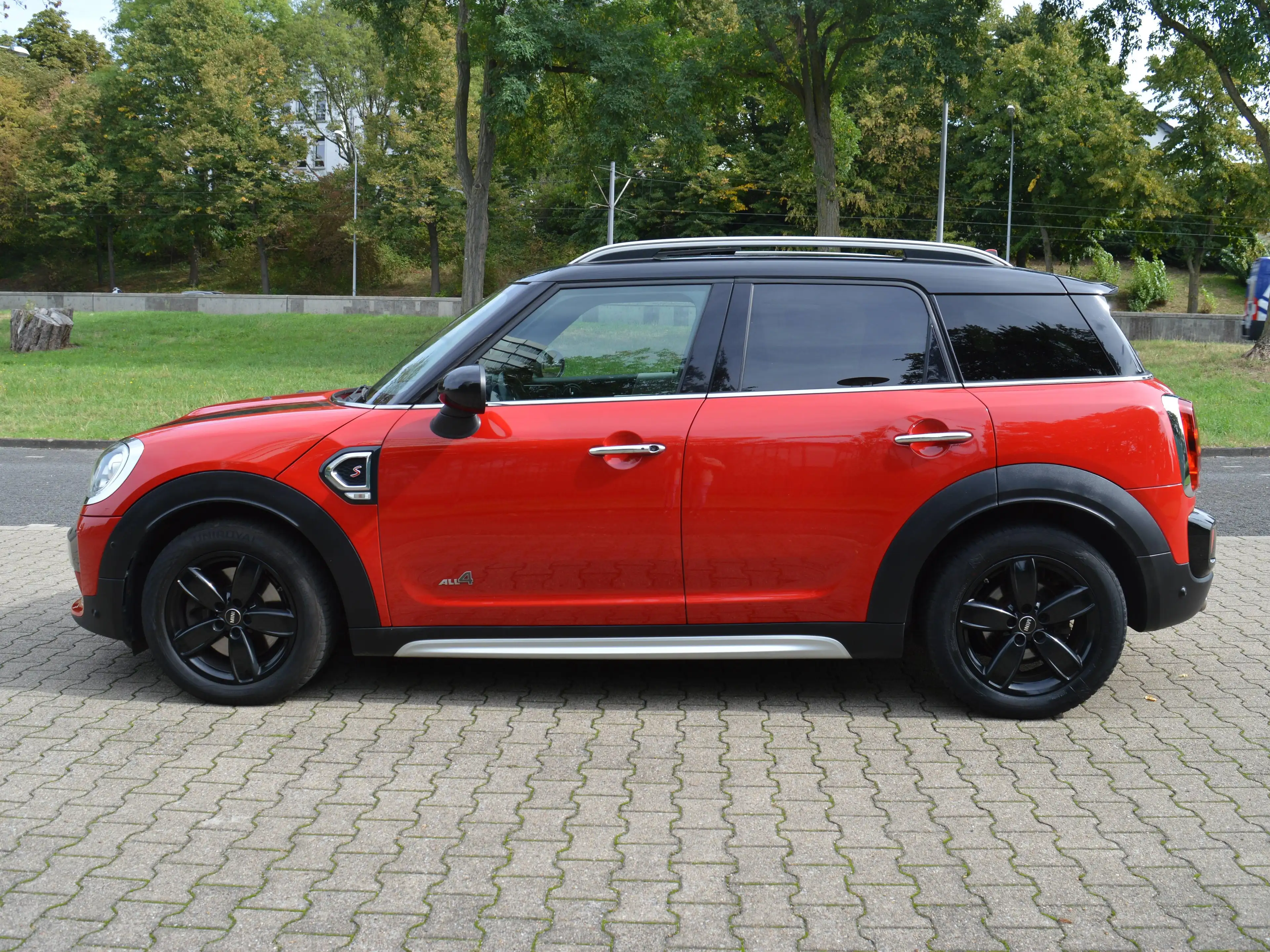 MINI Cooper SD Countryman Cooper SD All4*Navi*Panoramadach*Head Up Display*Sitzheizung*Leder* — photo 4