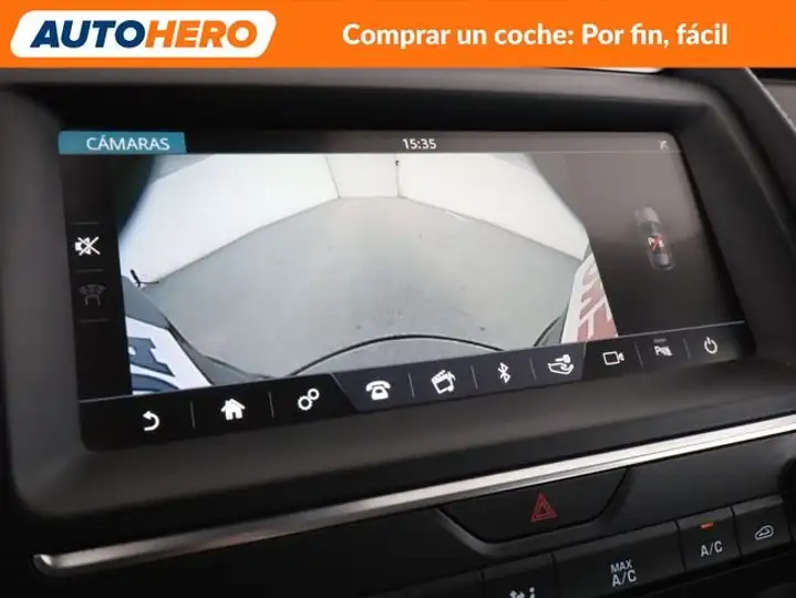Jaguar E-Pace 2019, foto 20