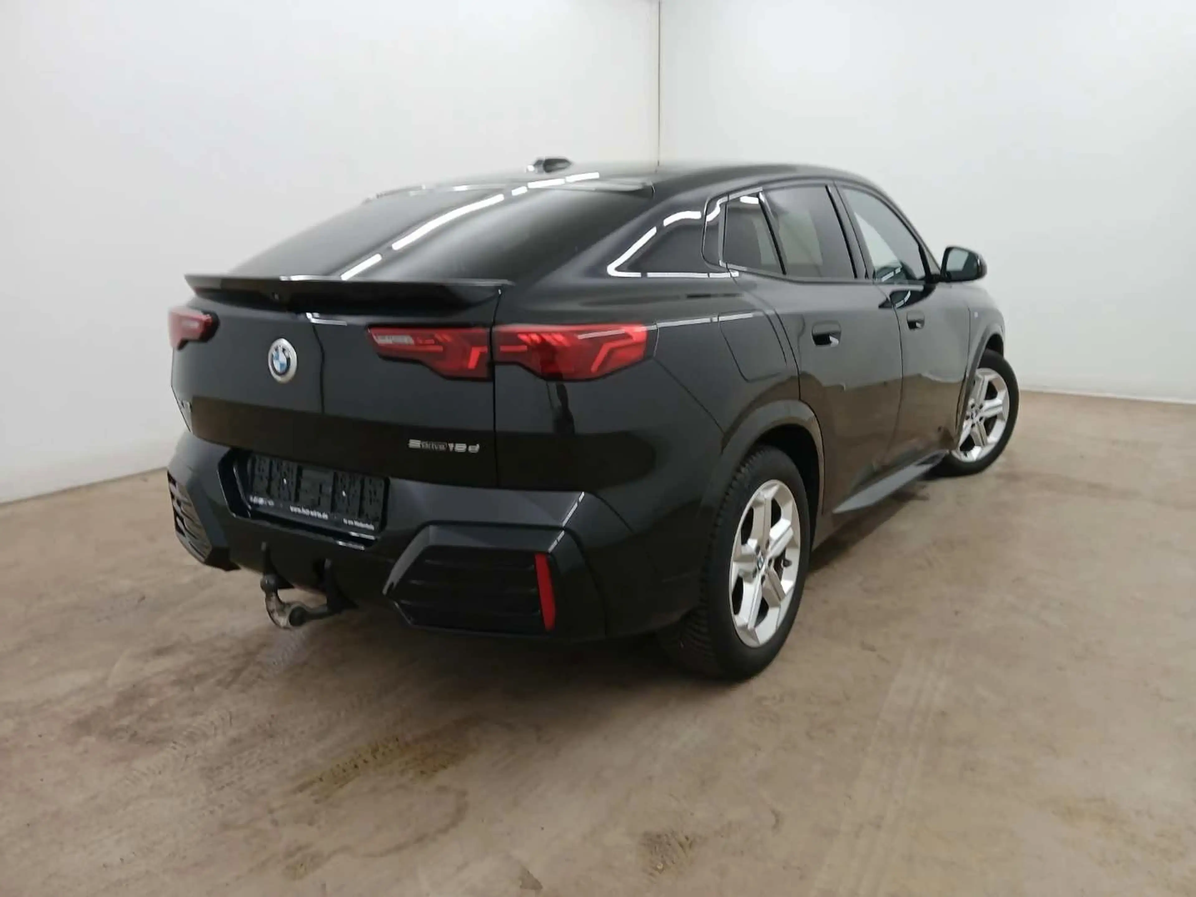BMW X2 18d sDrive M Sport AHK PANO H&K SHZ 2ZK — photo 4