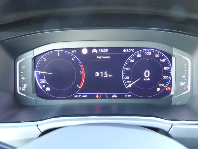 Volkswagen Touran view 7