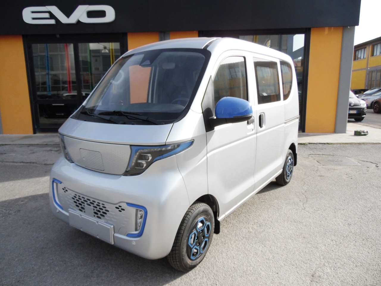 DR Automobiles KATAY KATAY 16 VAN 2 POSTI