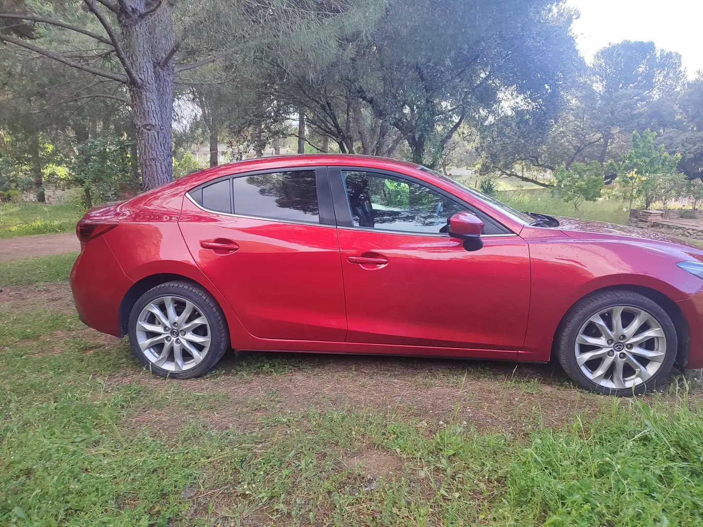 Mazda 3 Mazda3 2.2 Luxury Navegador Aut. Rojo - 2