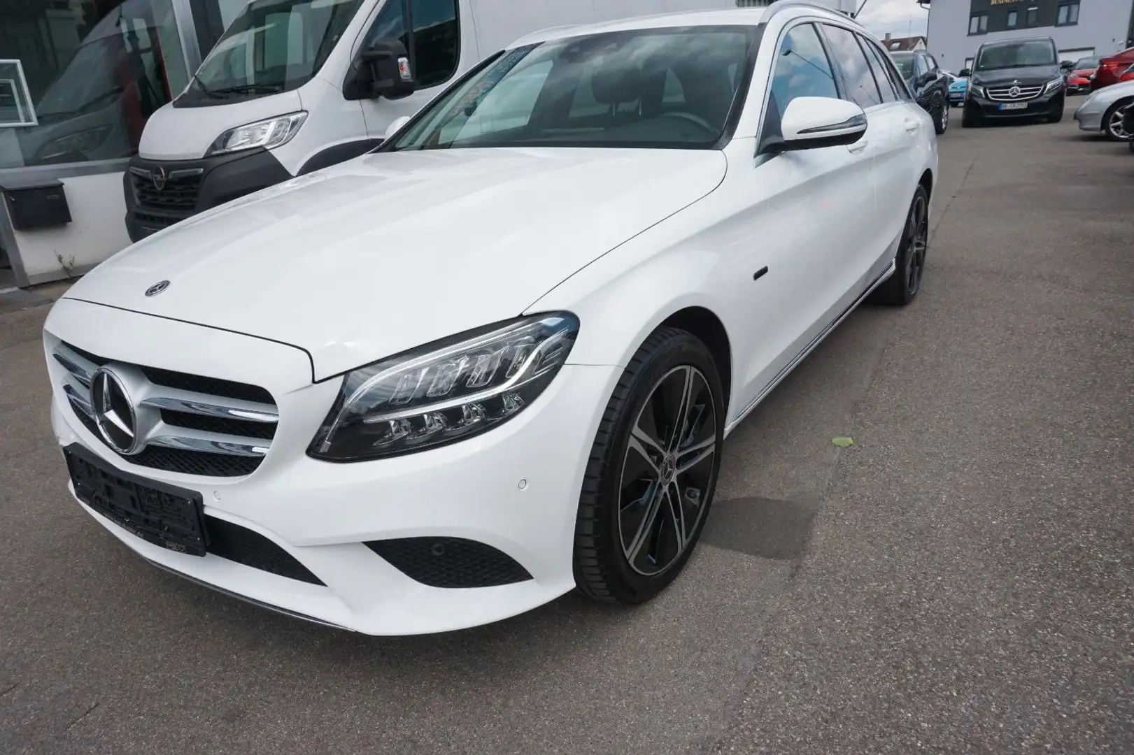 Mercedes-Benz C 300 C -Klasse T-Modell C 300 T de*Avantgarde Weiß - 1