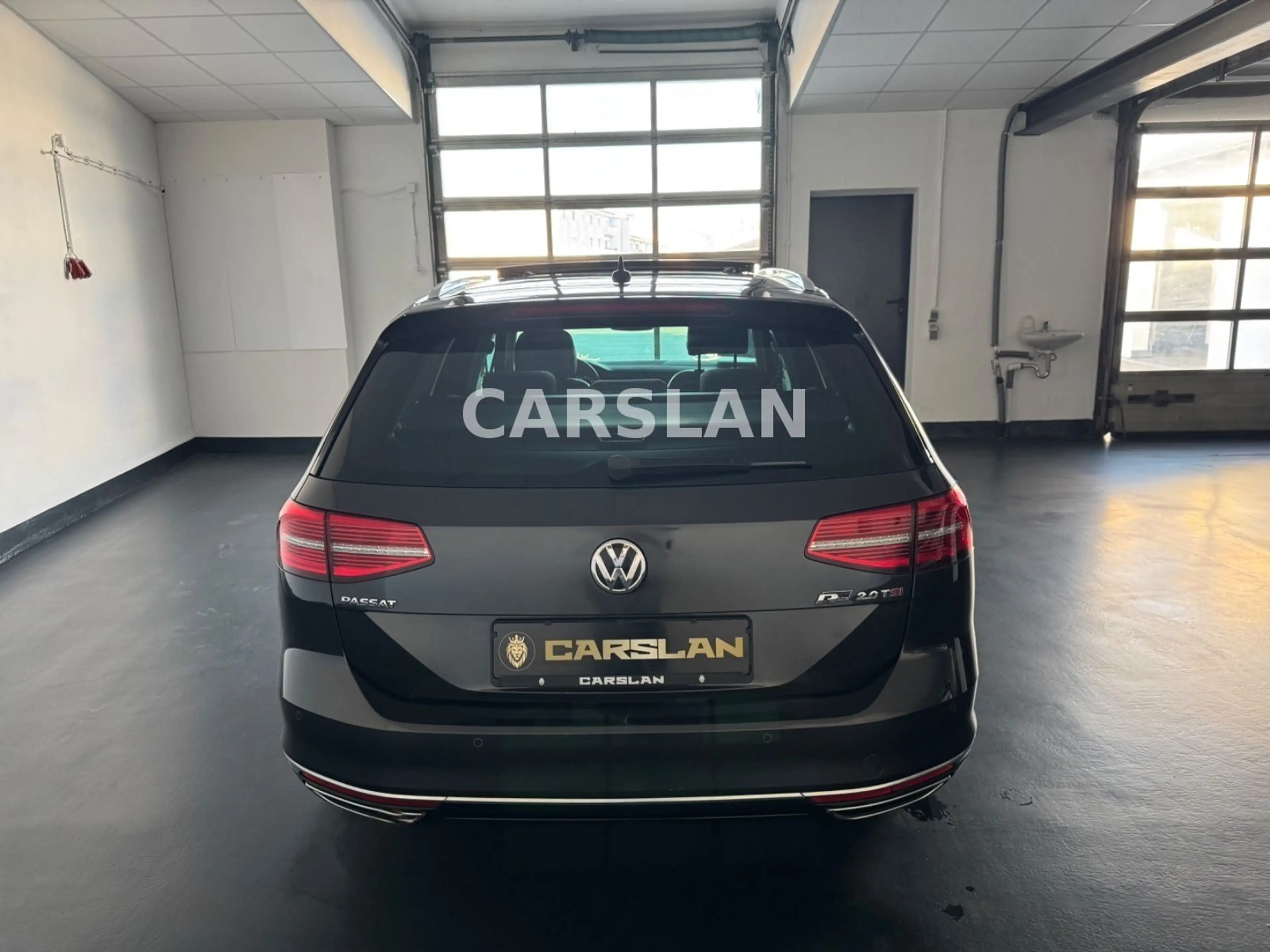 Volkswagen Passat Variant 2.0 TSI R LINE HIGHLINE VIRTUAL — photo 11
