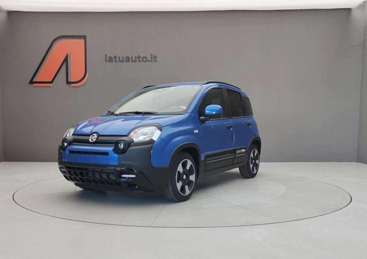 Fiat Panda 1.0 70CV HYBRID CROSS