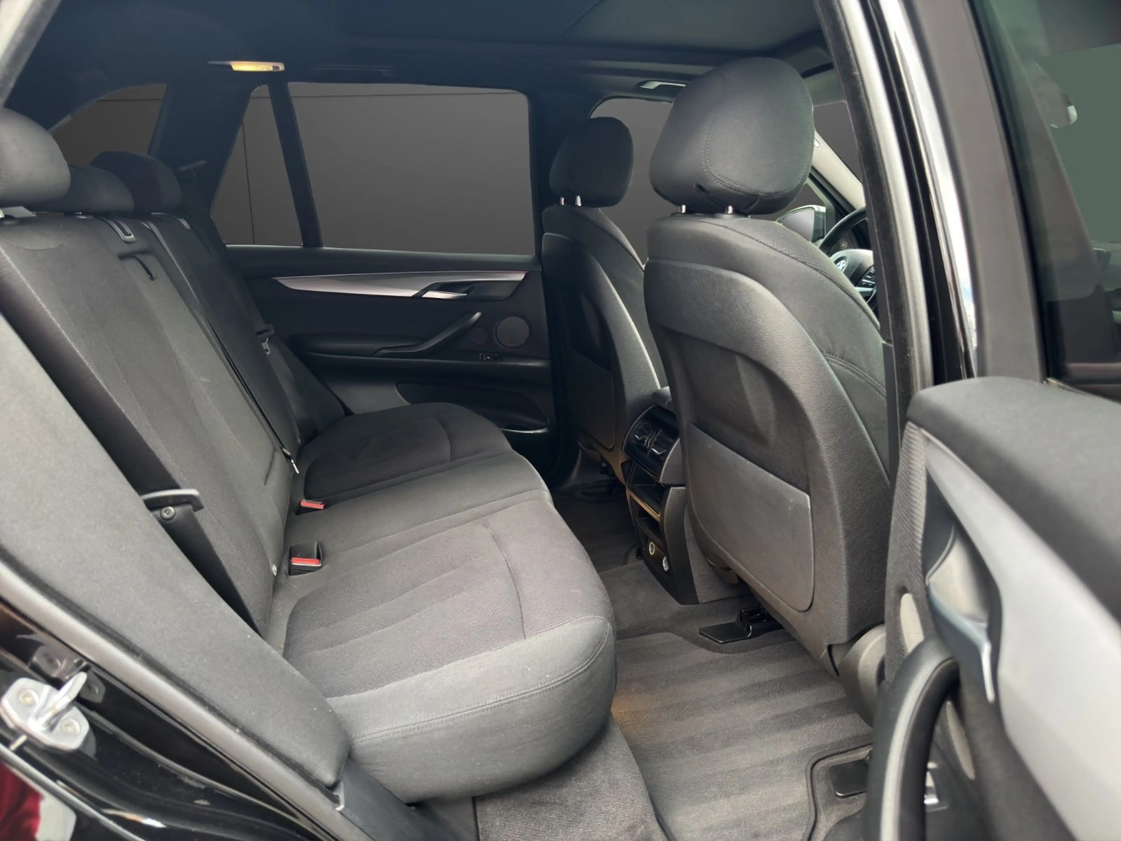 BMW X5 sDrive 25d | LED | H&K | 360° | PANO | SH — photo 13