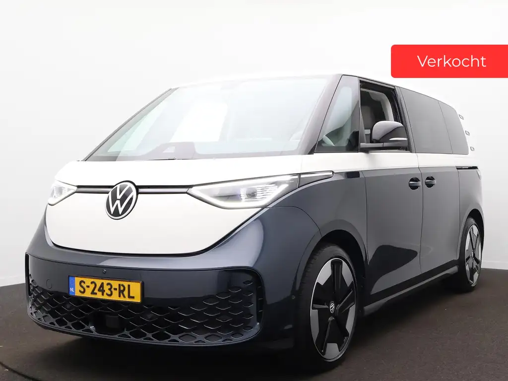 1st Max 77kWh IQ light - Park Assist - ACC - Trekh