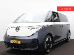 1st Max 77kWh IQ light - Park Assist - ACC - Trekh