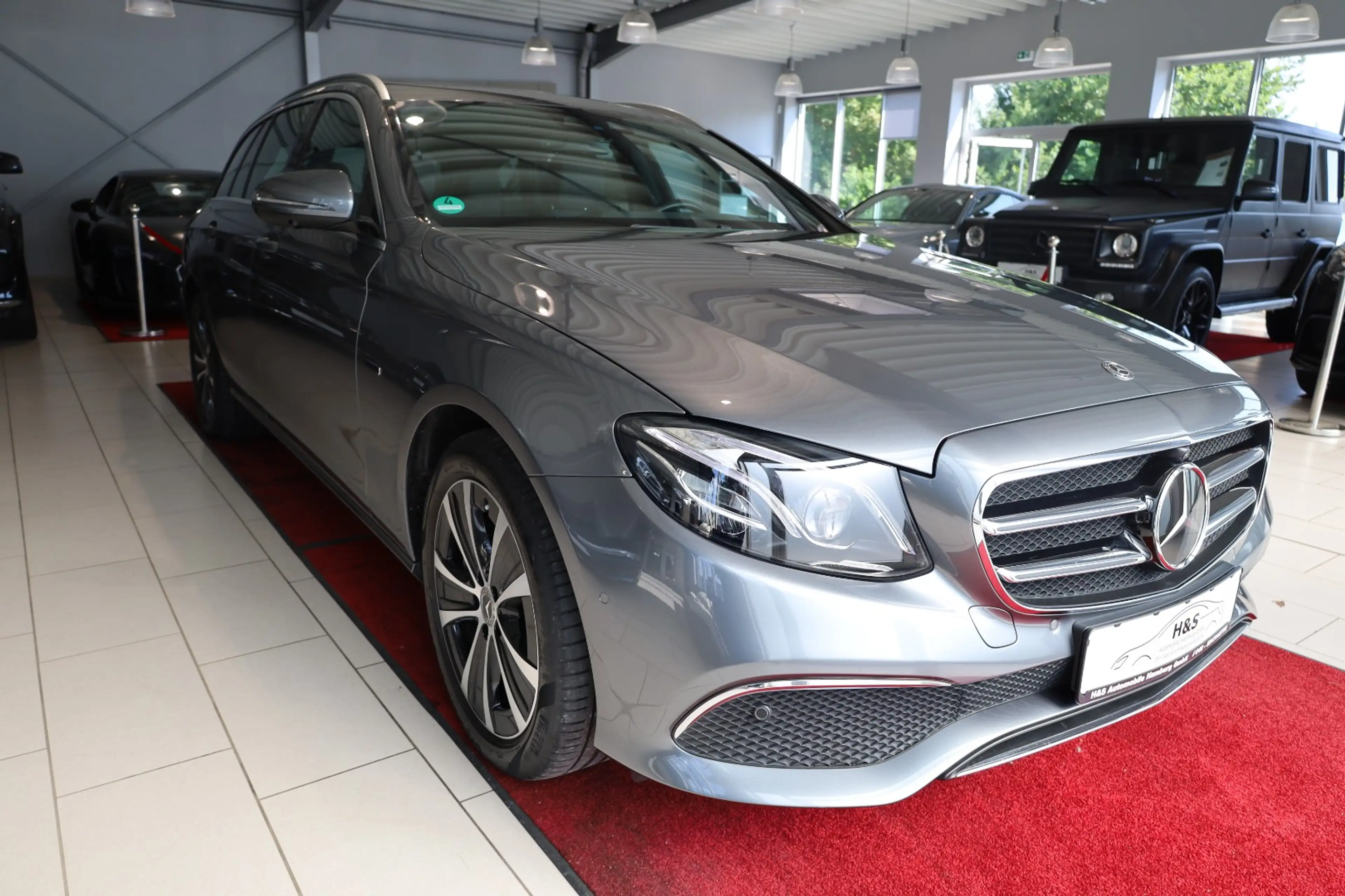 Mercedes-Benz E 300 de Avantgarde *AHK*NAVI*Schiebedach — photo 8