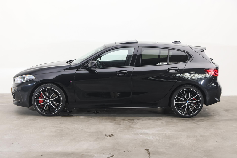 BMW 120 1 Serie 120i M Sport Automaat / Trekhaak / Panoram — photo 8