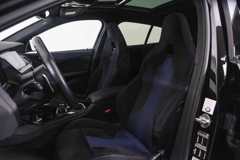 BMW 120 1 Serie 120i M Sport Automaat / Trekhaak / Panoram — photo 10