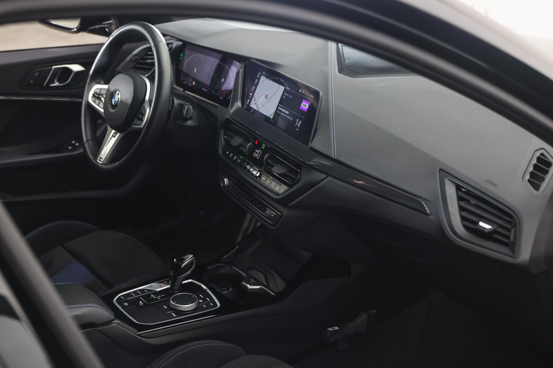 BMW 120 1 Serie 120i M Sport Automaat / Trekhaak / Panoram — photo 11