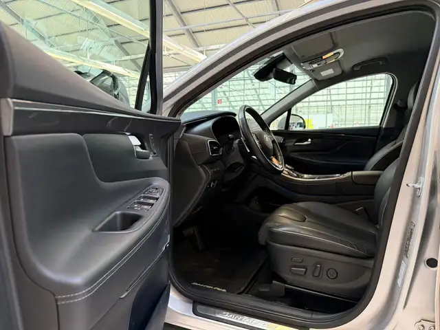 Hyundai Santa Fe view 8