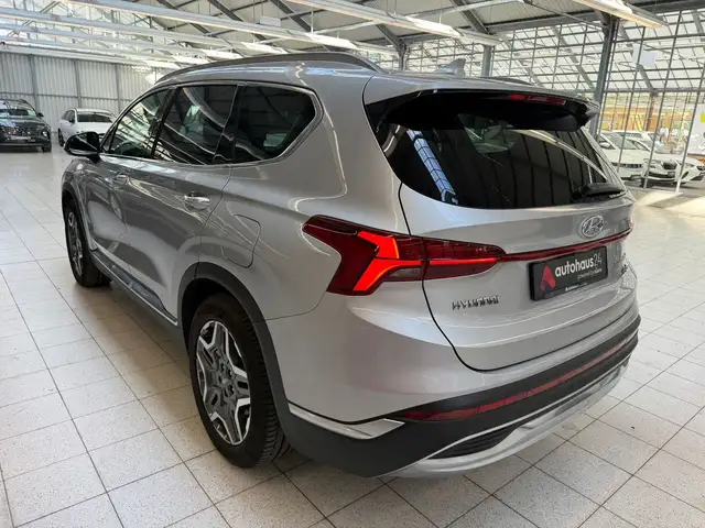 Hyundai Santa Fe view 4