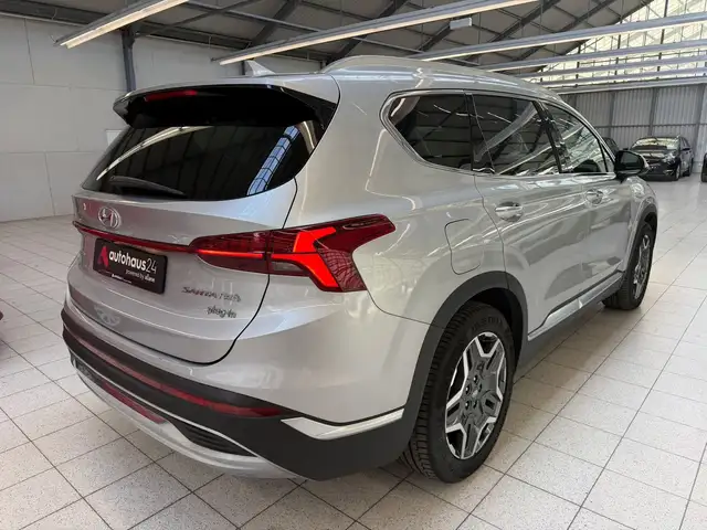 Hyundai Santa Fe view 5