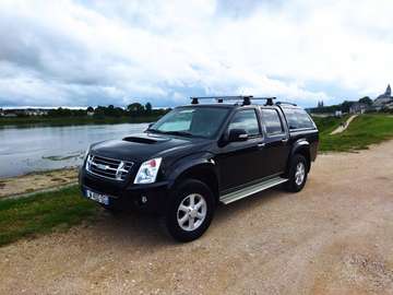 D-MAX 2.5 2WD CREW CAB LS