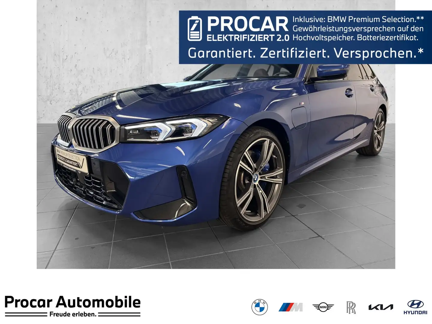 BMW 330 e Touring M Sport HUD PANO ACC 360°KAM RFK Blauw - 1