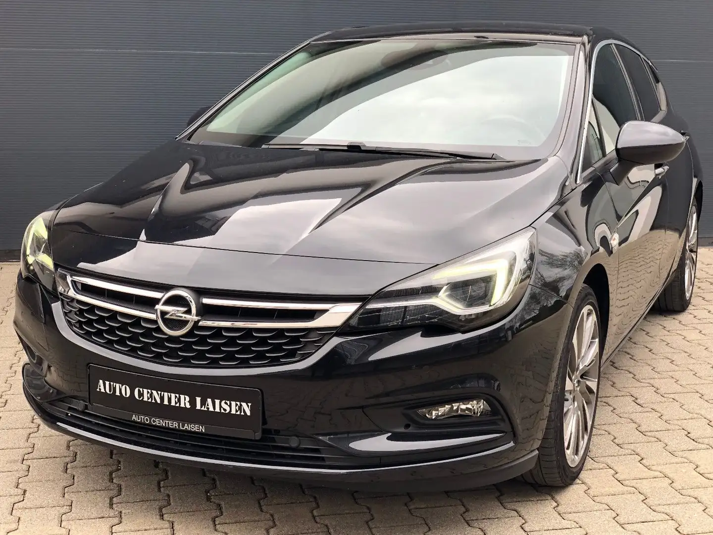 Opel Astra K Lim. 5-trg. Innovation LED Navi Kamera Noir - 1