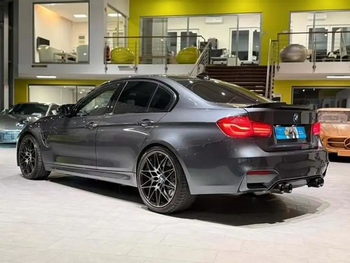 BMW M3 2018, foto 2