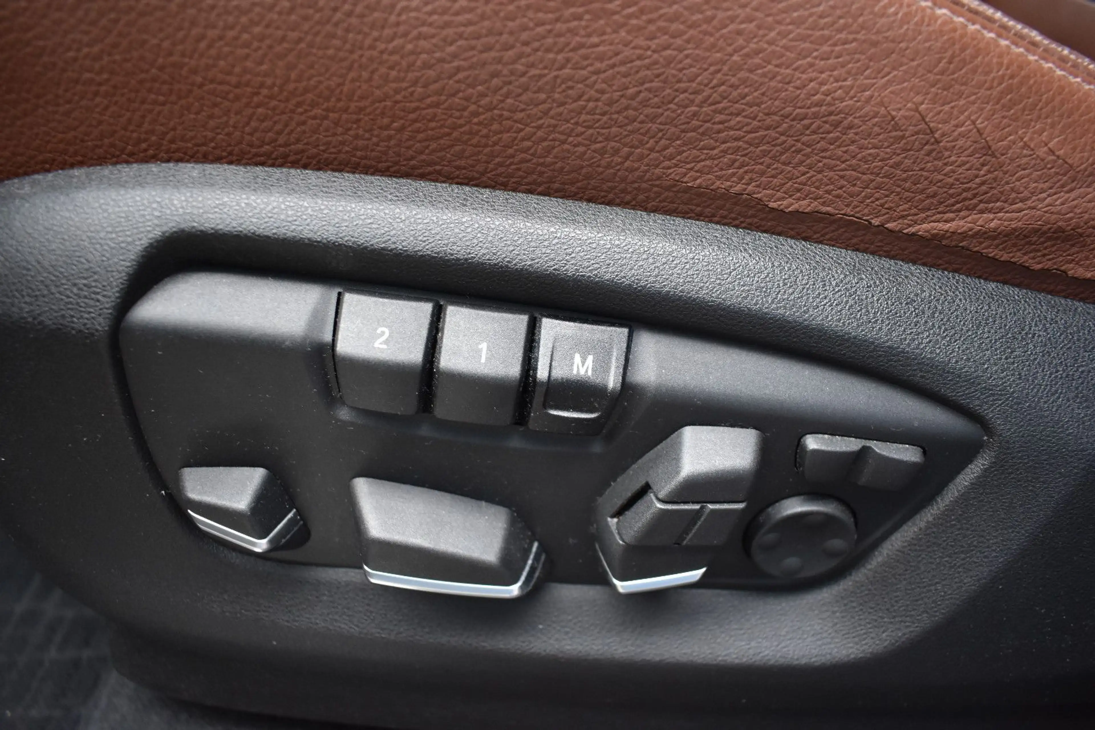 BMW X5 M50d*RFK*XEN*PANO*H&K*NAVI*MIETKAUF — photo 22