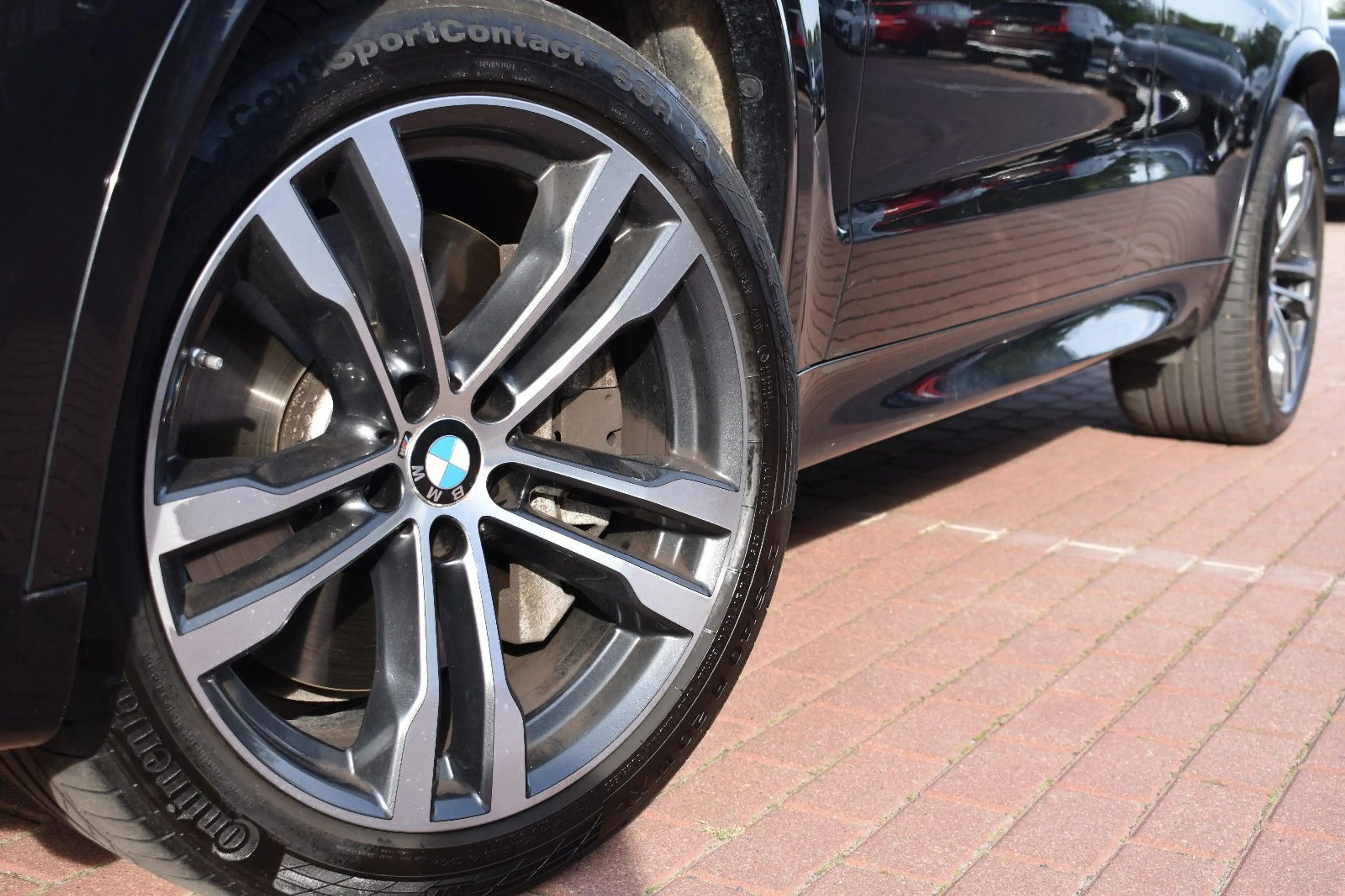 BMW X5 M50d*RFK*XEN*PANO*H&K*NAVI*MIETKAUF — photo 2
