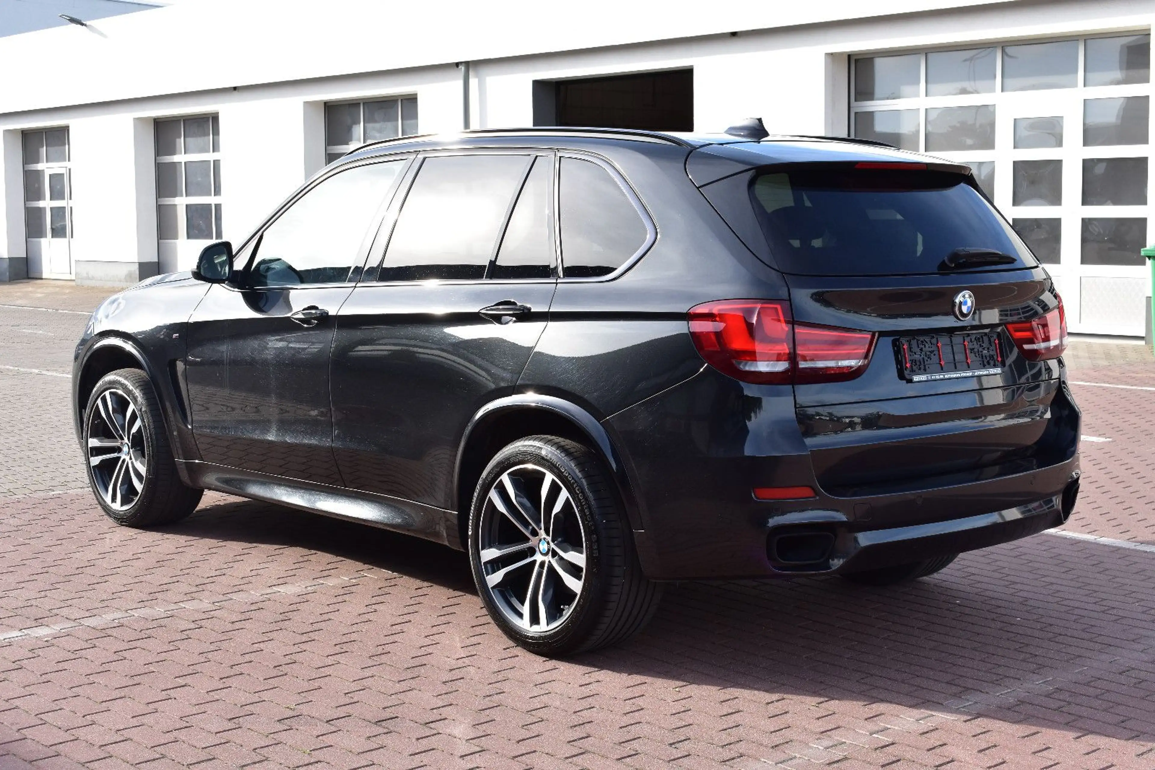 BMW X5 M50d*RFK*XEN*PANO*H&K*NAVI*MIETKAUF — photo 4