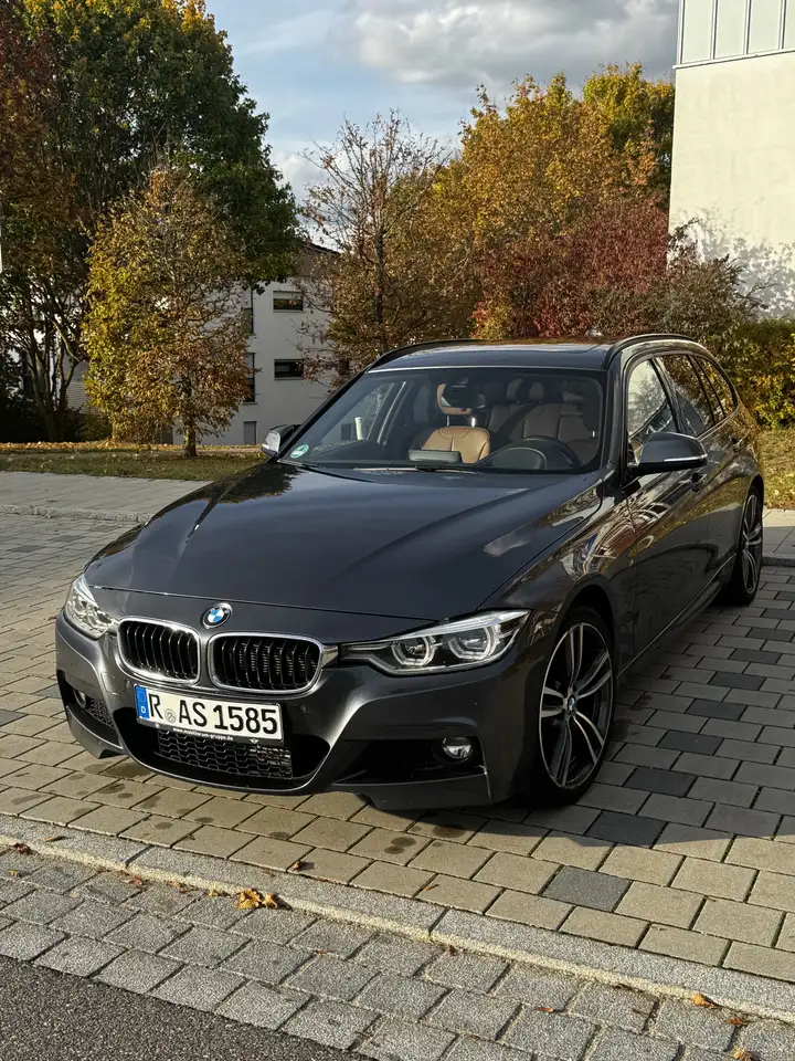 BMW 330