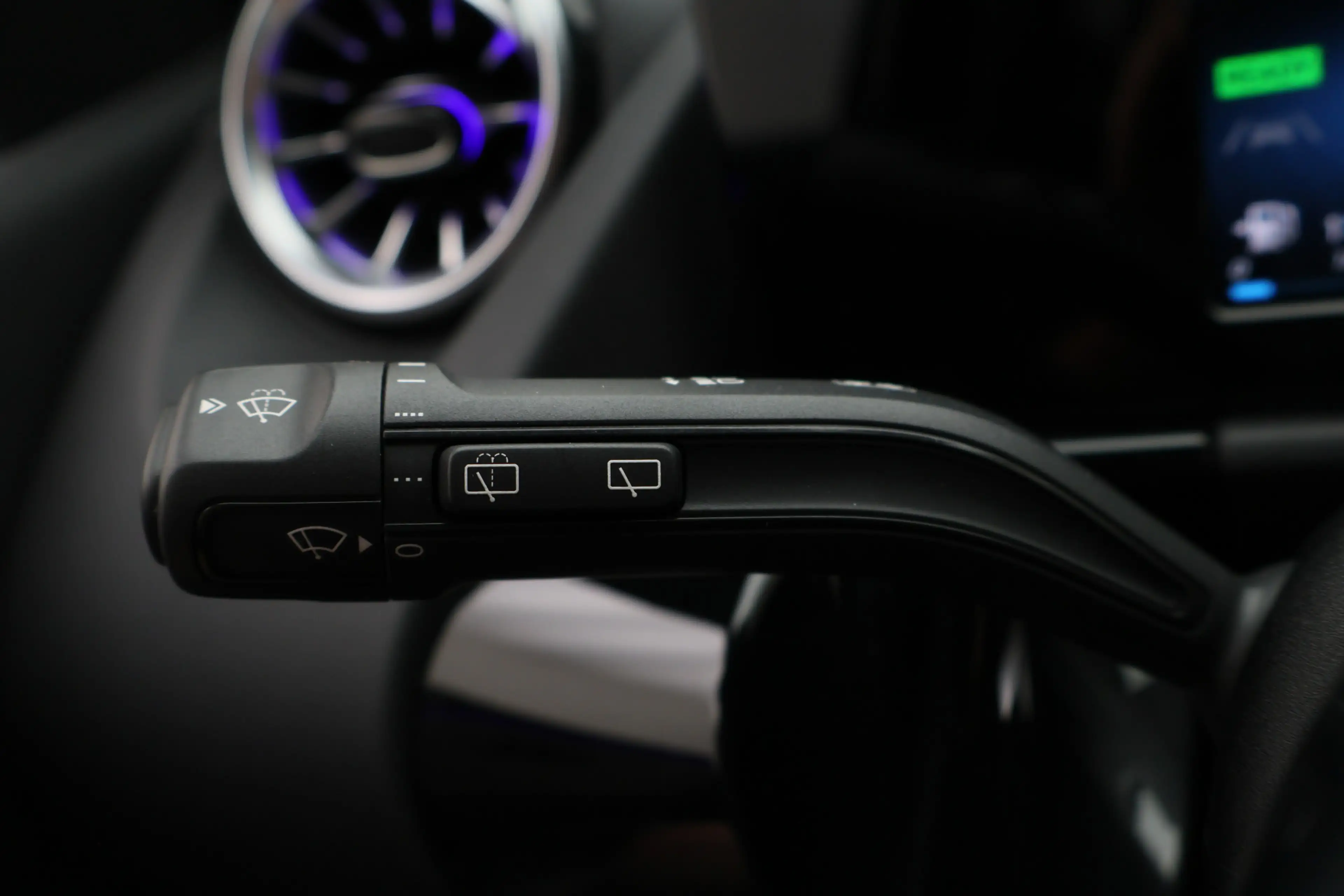 Mercedes-Benz B 250 e Business Line Camera, Cruise, Apple Carplay, LED — photo 33