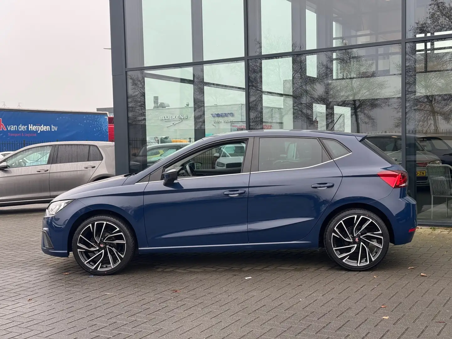 SEAT Ibiza 1.0 TSI Style * Cruise Control * Stoelverwarming * Kék - 2
