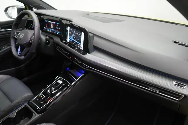 Volkswagen Golf view 8