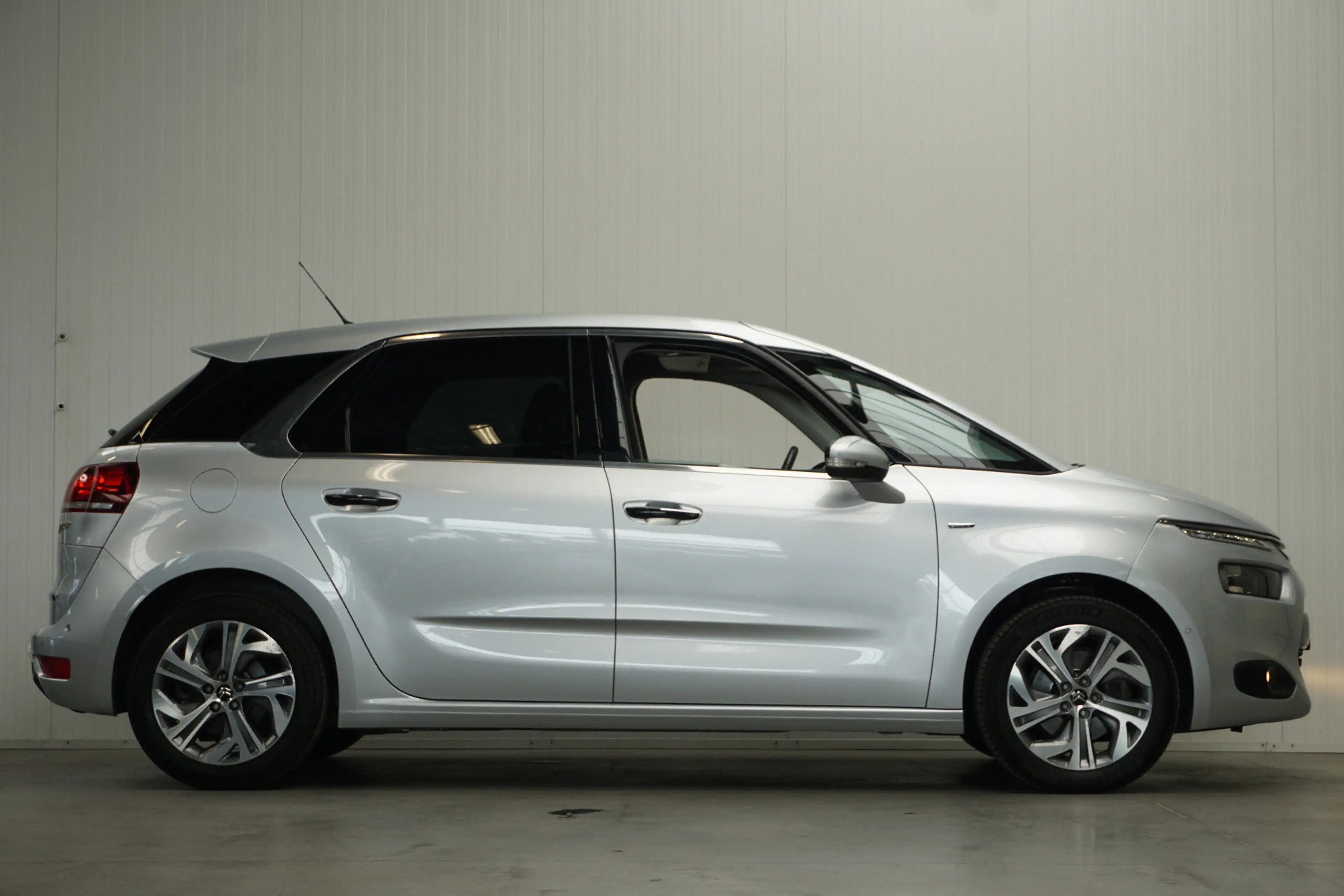 Citroen C4 Picasso 1.6 THP Exclusive 157 PK! MASSAGE H. LEER NAVI CLI — photo 17