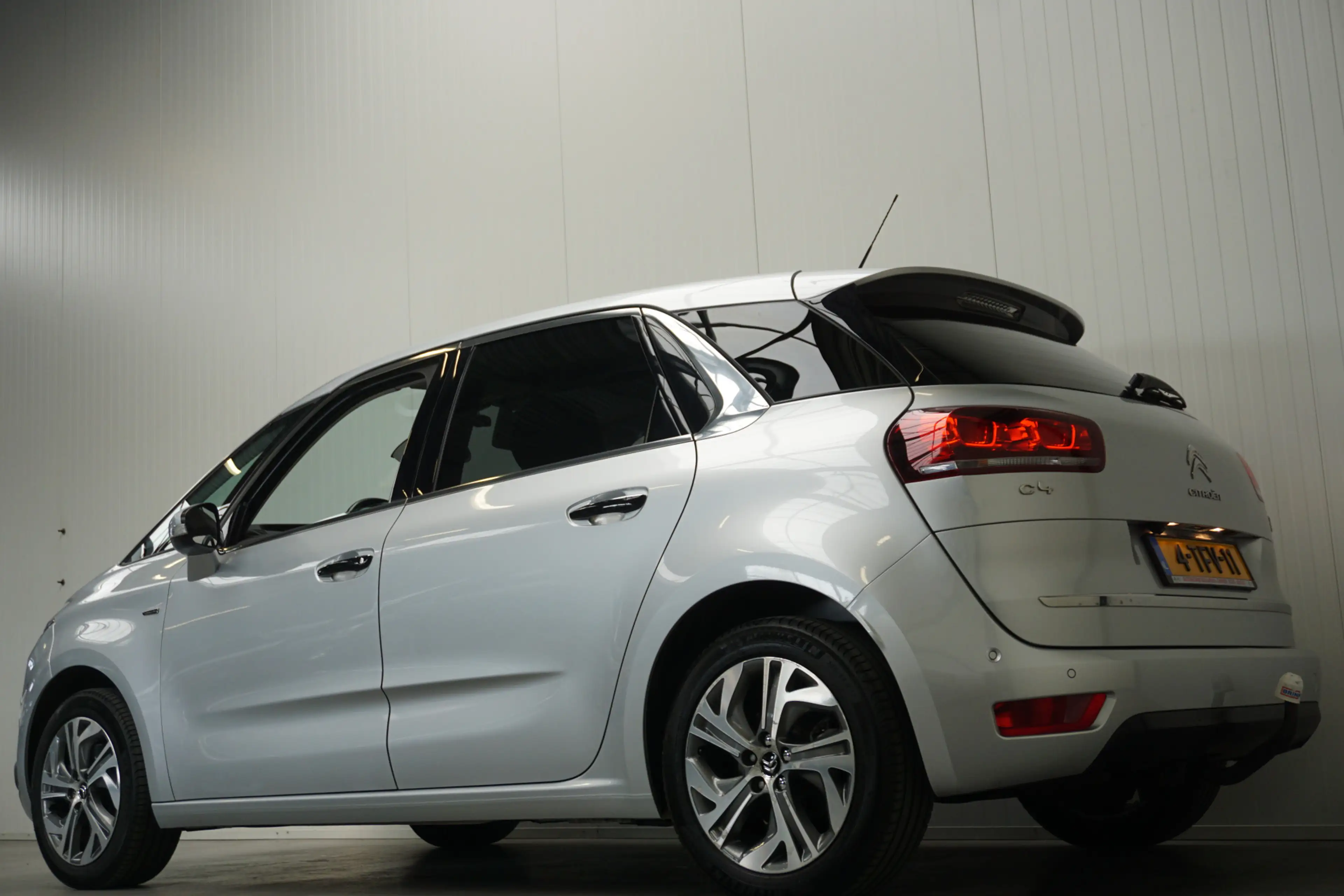 Citroen C4 Picasso 1.6 THP Exclusive 157 PK! MASSAGE H. LEER NAVI CLI — photo 18