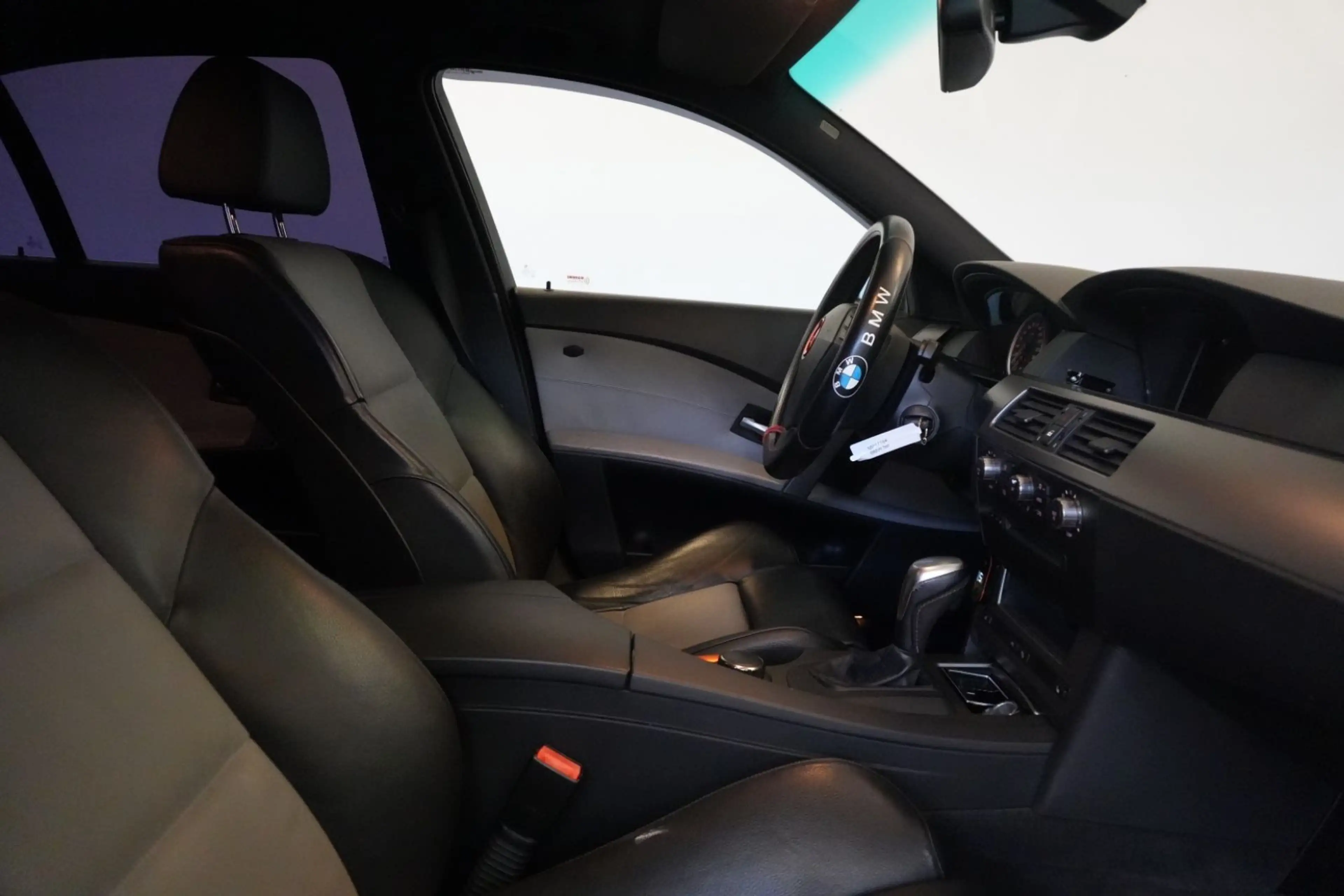 BMW 523 i 2.5 Automatik PDC Xenon Schiebedach — photo 15