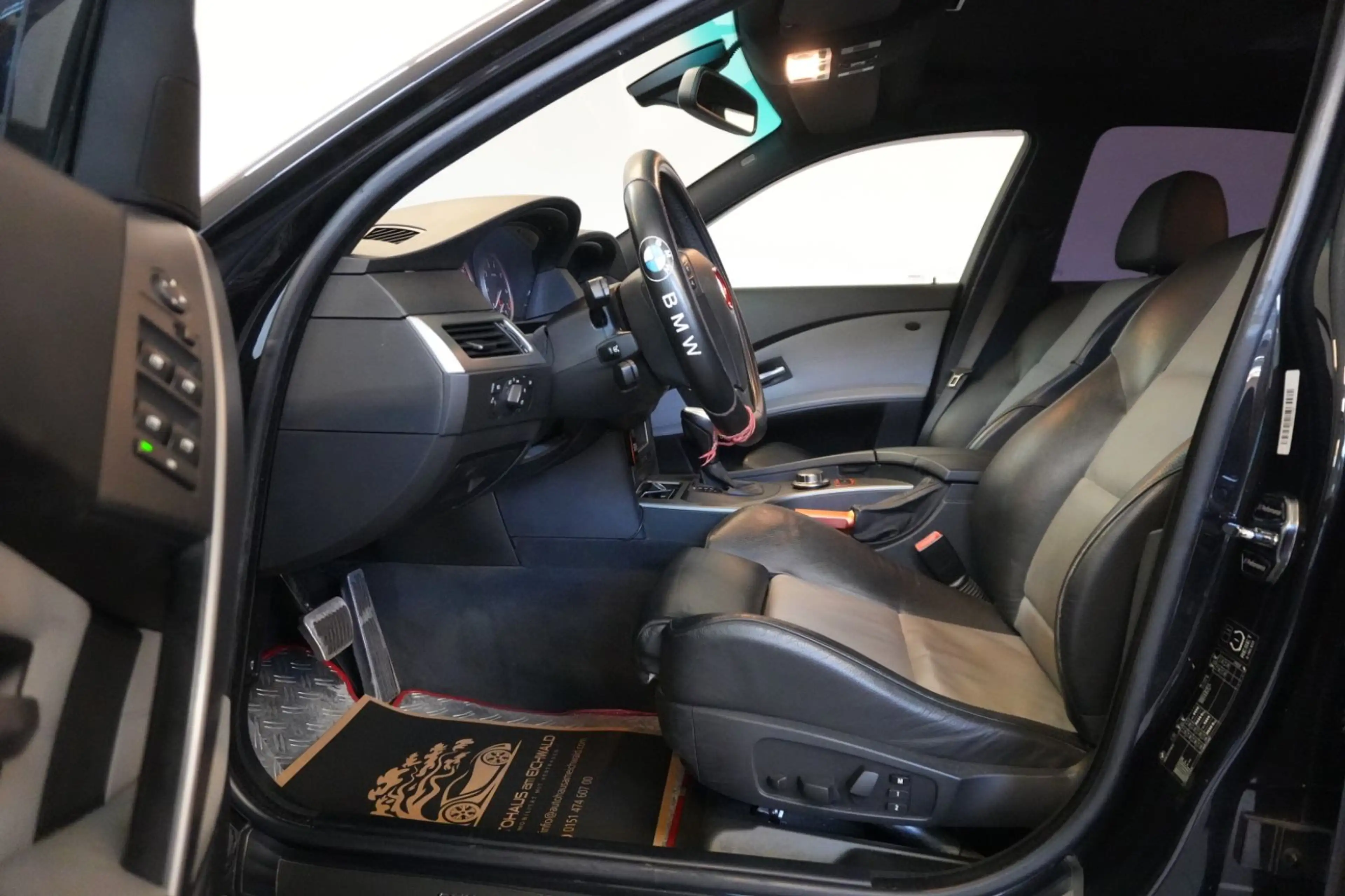 BMW 523 i 2.5 Automatik PDC Xenon Schiebedach — photo 11