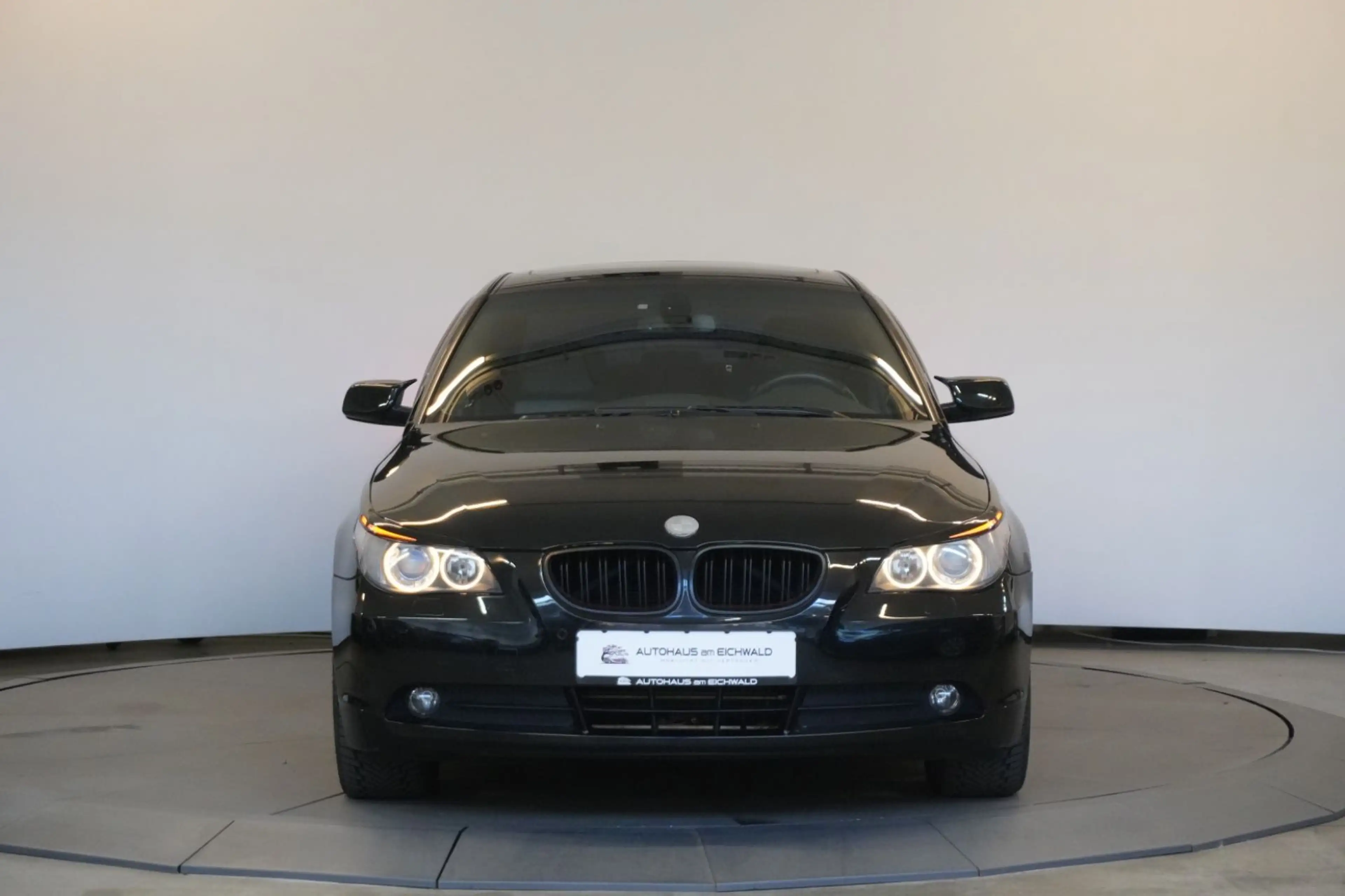 BMW 523 i 2.5 Automatik PDC Xenon Schiebedach — photo 8