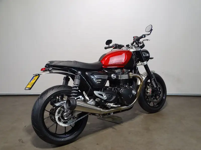 Triumph Speed Twin - foto 3