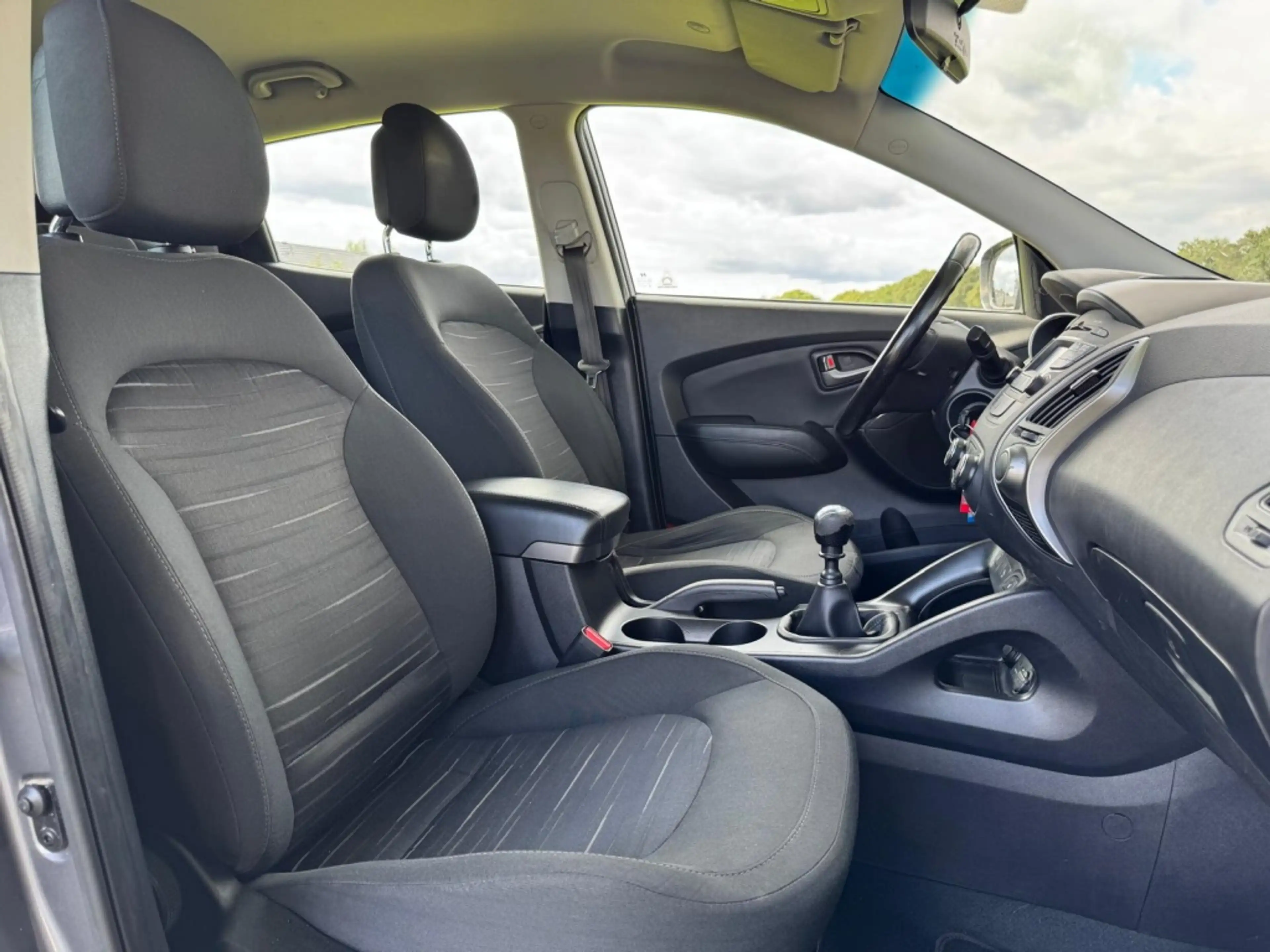 Hyundai iX35 1.6i GDI Business Ed | Stoelverwarming | Parkeerse — photo 13