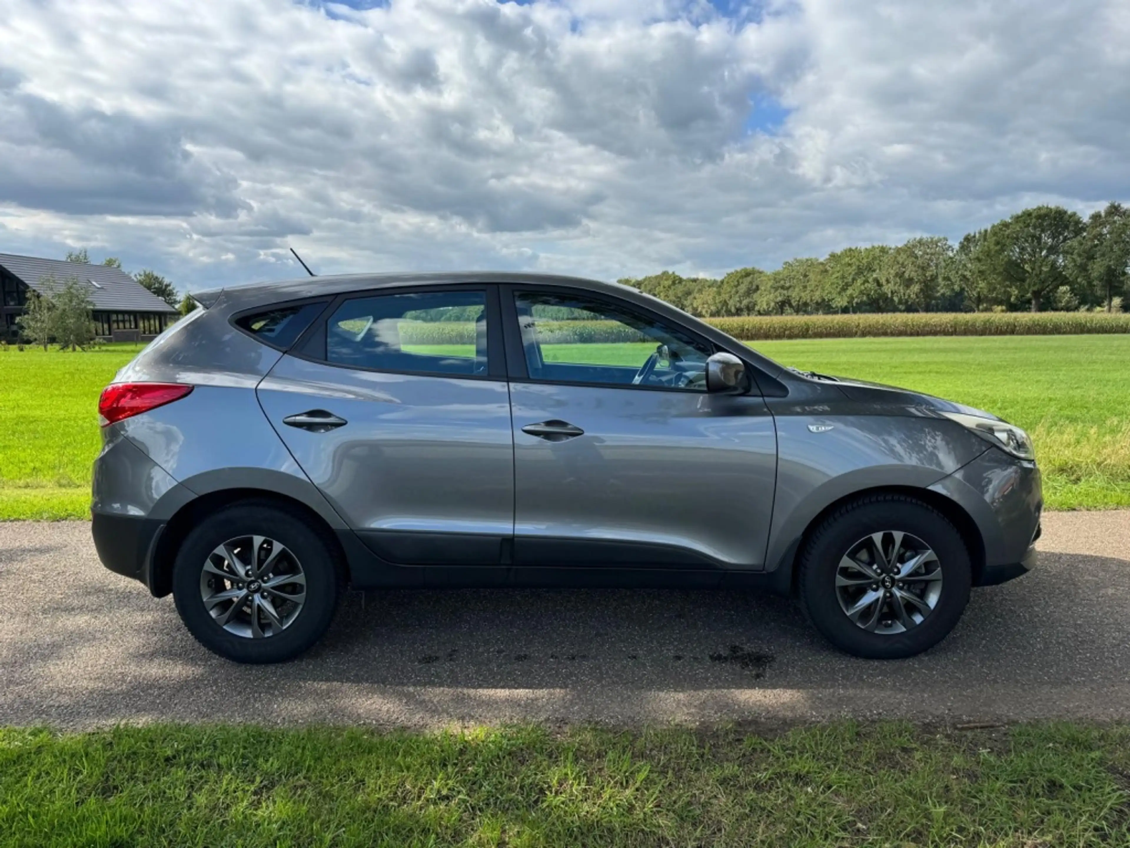 Hyundai iX35 1.6i GDI Business Ed | Stoelverwarming | Parkeerse — photo 5