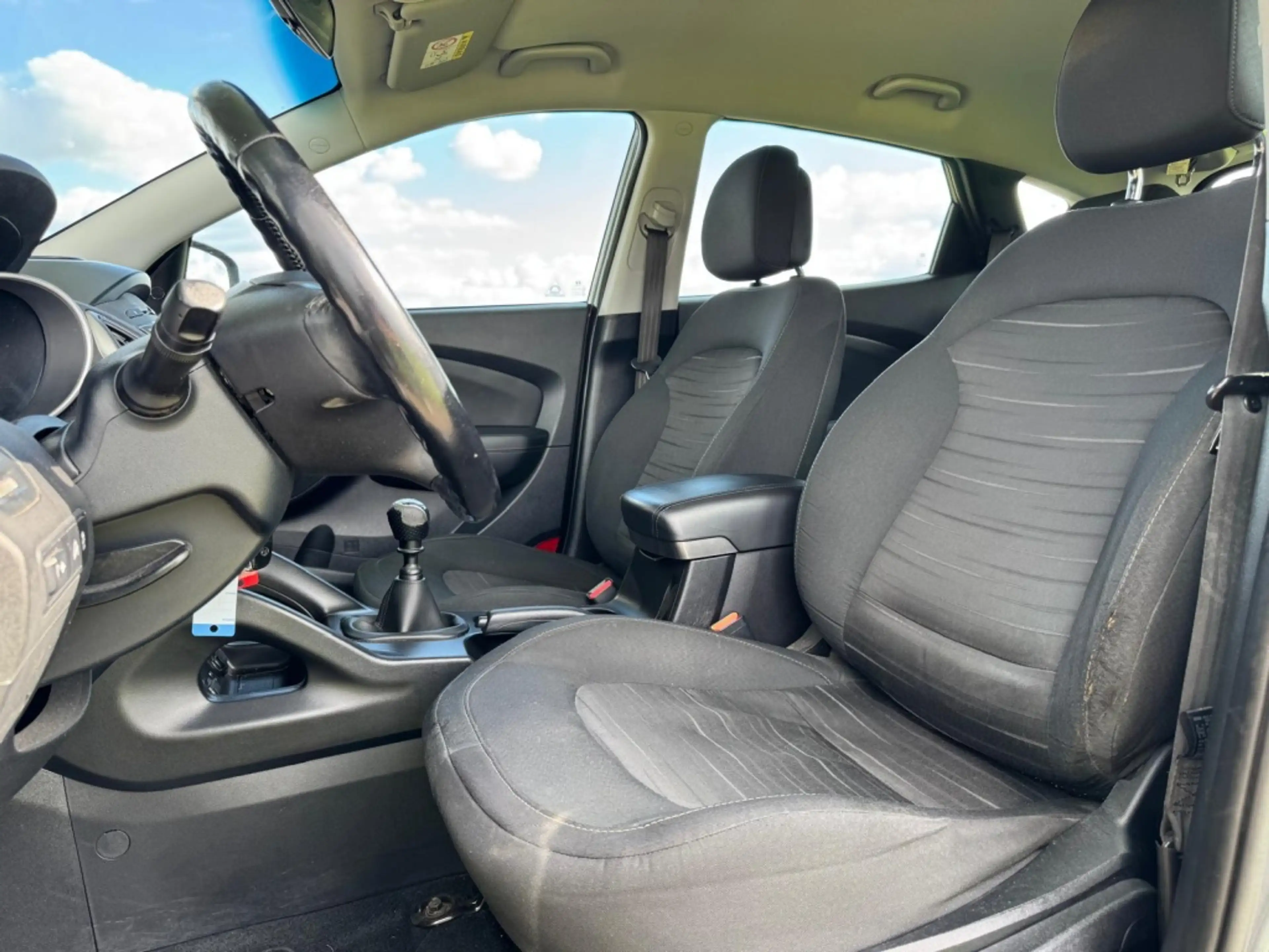 Hyundai iX35 1.6i GDI Business Ed | Stoelverwarming | Parkeerse — photo 10