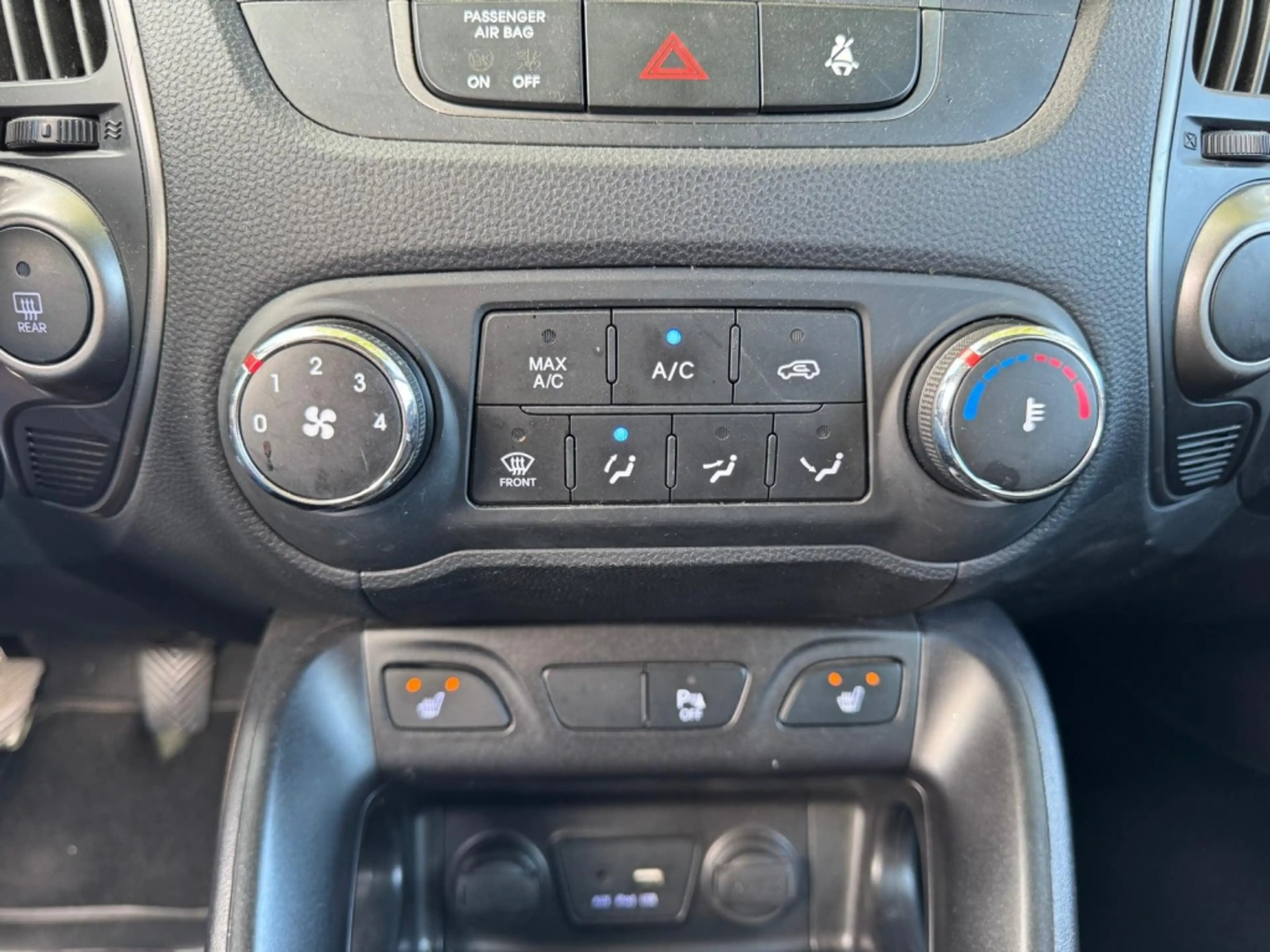 Hyundai iX35 1.6i GDI Business Ed | Stoelverwarming | Parkeerse — photo 22