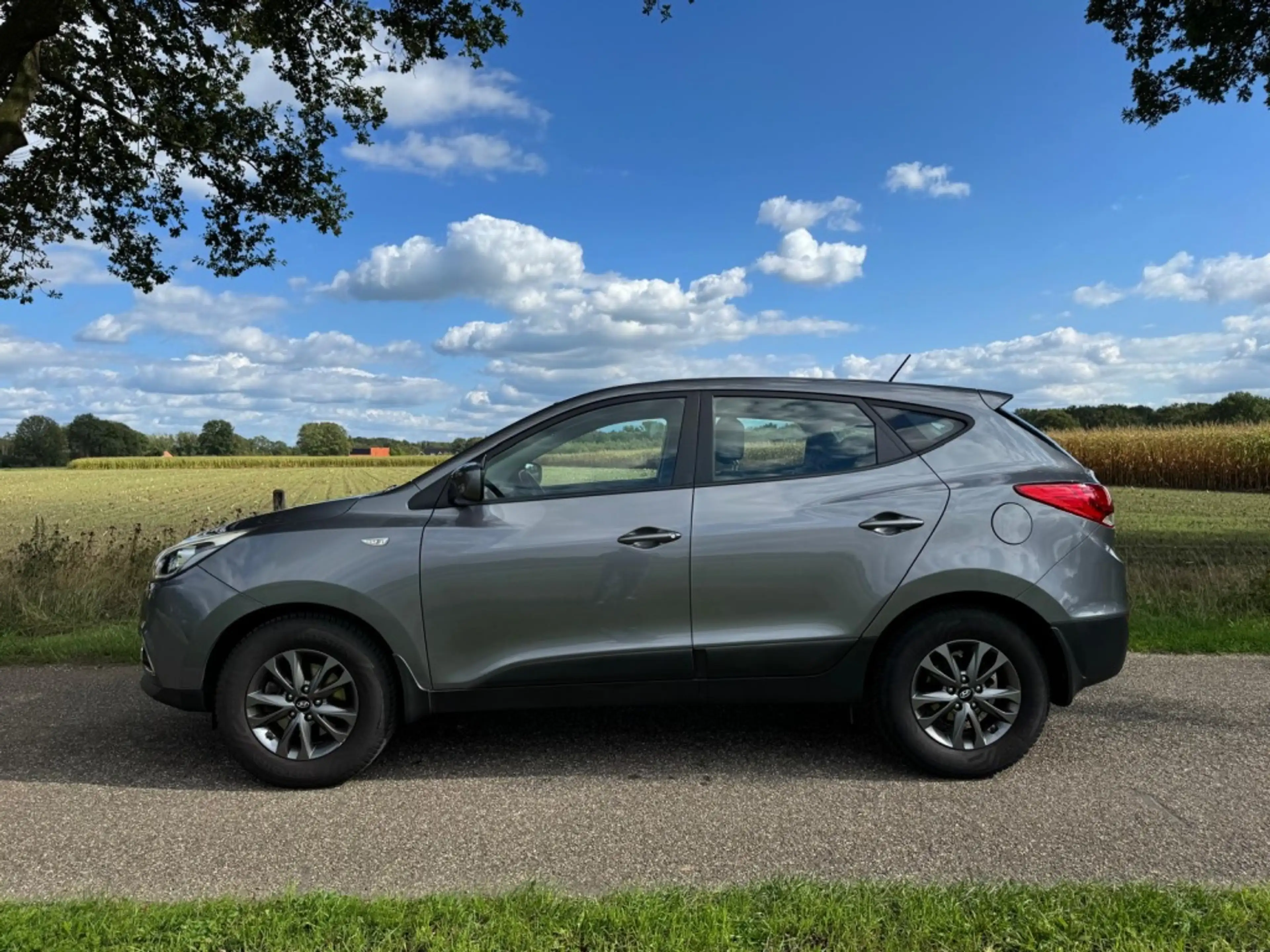 Hyundai iX35 1.6i GDI Business Ed | Stoelverwarming | Parkeerse — photo 4